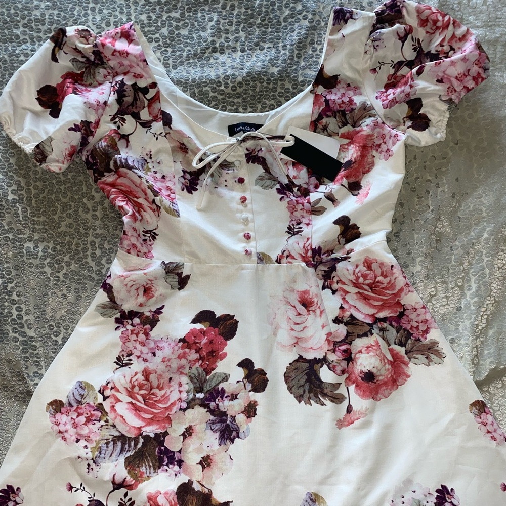 Floral short baby doll dress